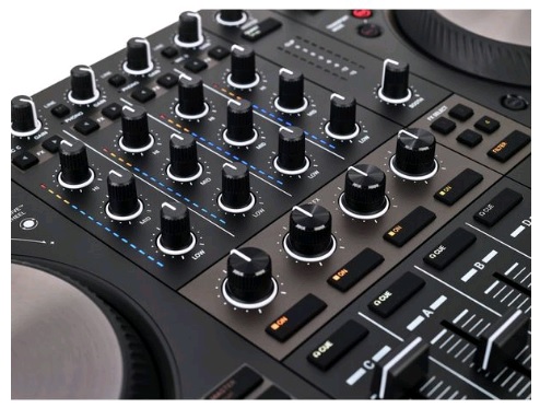 Native Instruments TRAKTOR KONTROL S4 MKIII - Controlador DJ